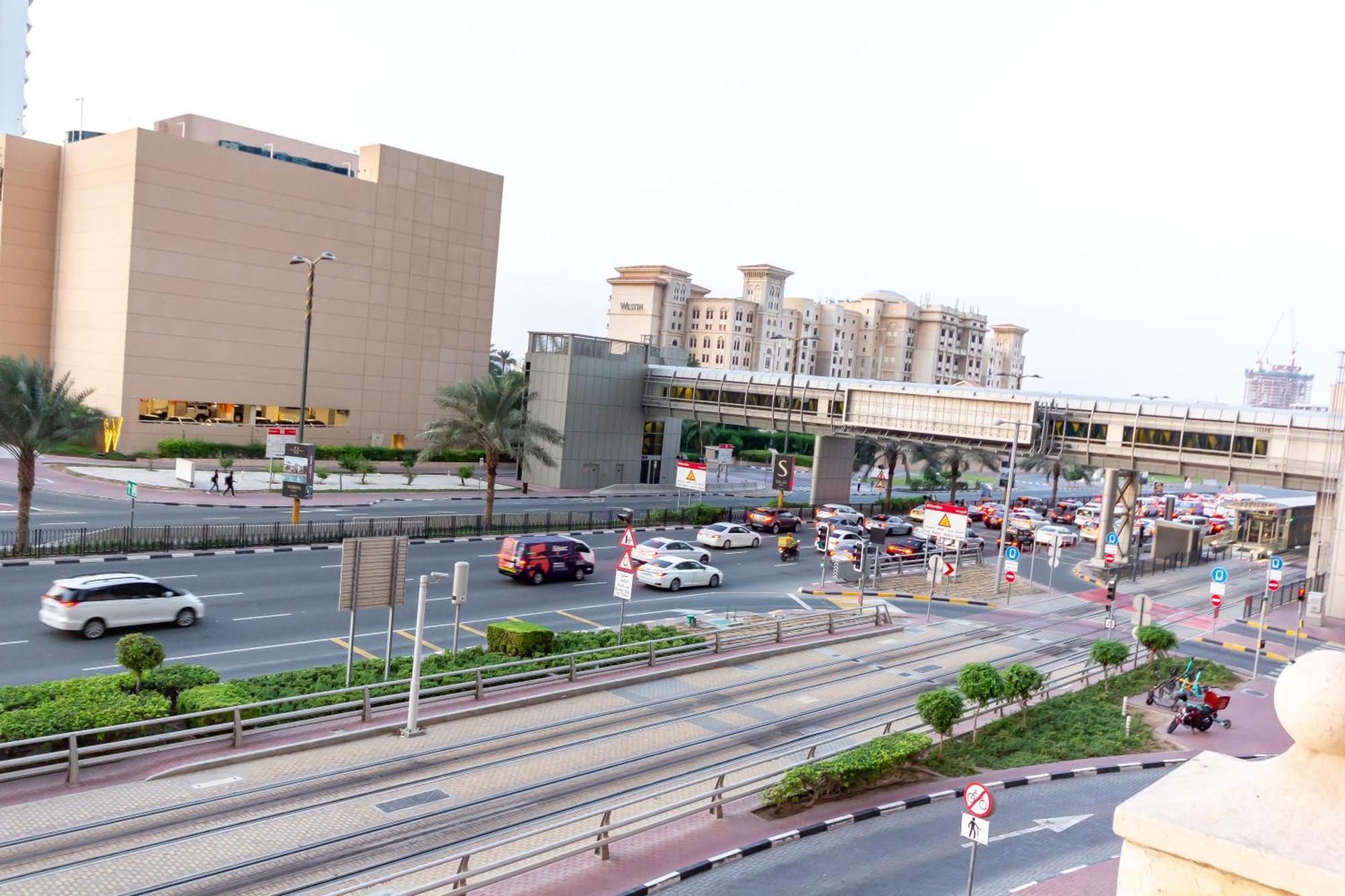 Nice Single Rooms For "Girls" Only In Dubai, Marina Exterior photo
