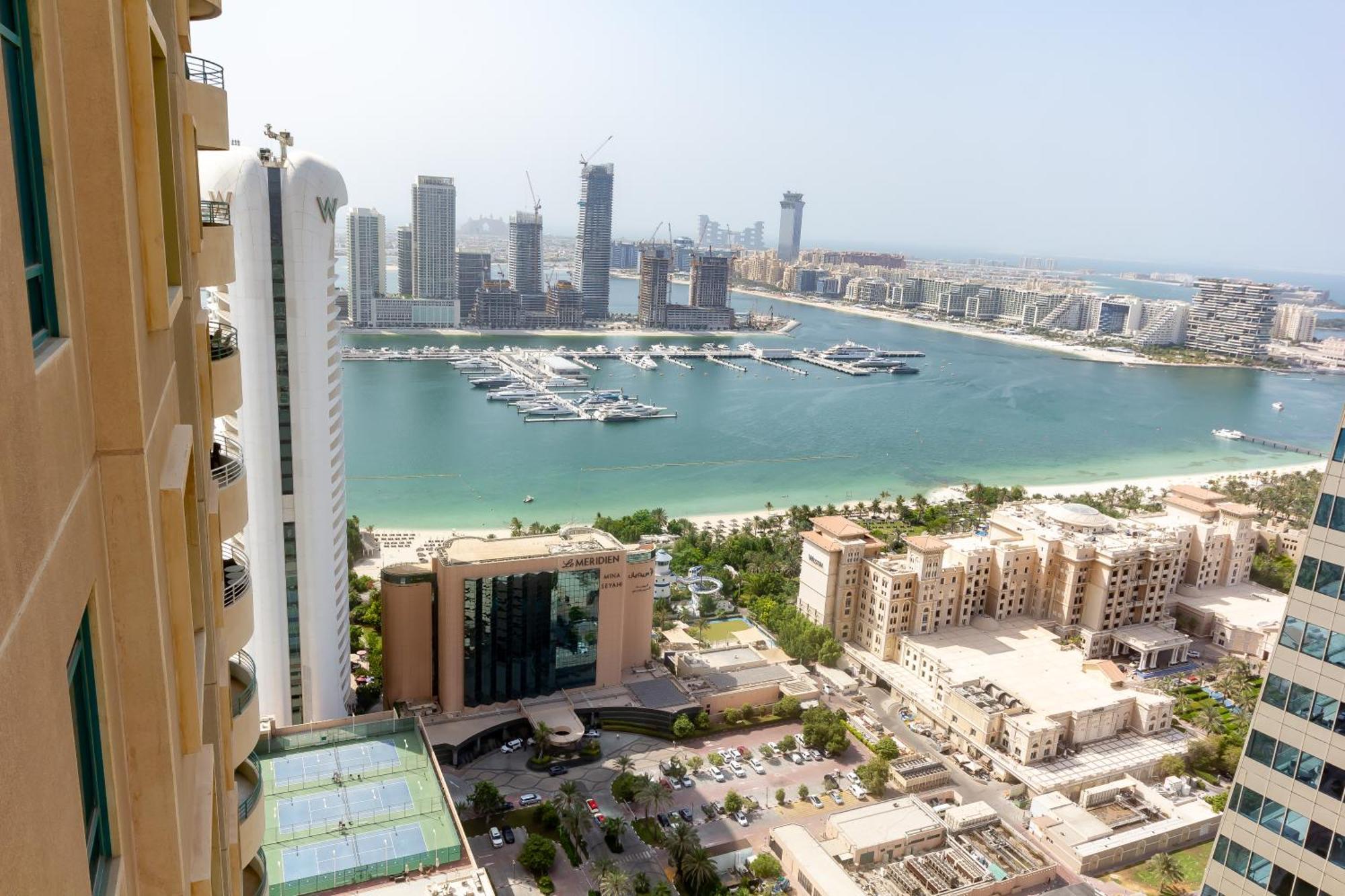 Nice Single Rooms For "Girls" Only In Dubai, Marina Exterior photo